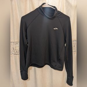 W Brooks Notch Thermal Long Sleeve in black, size medium